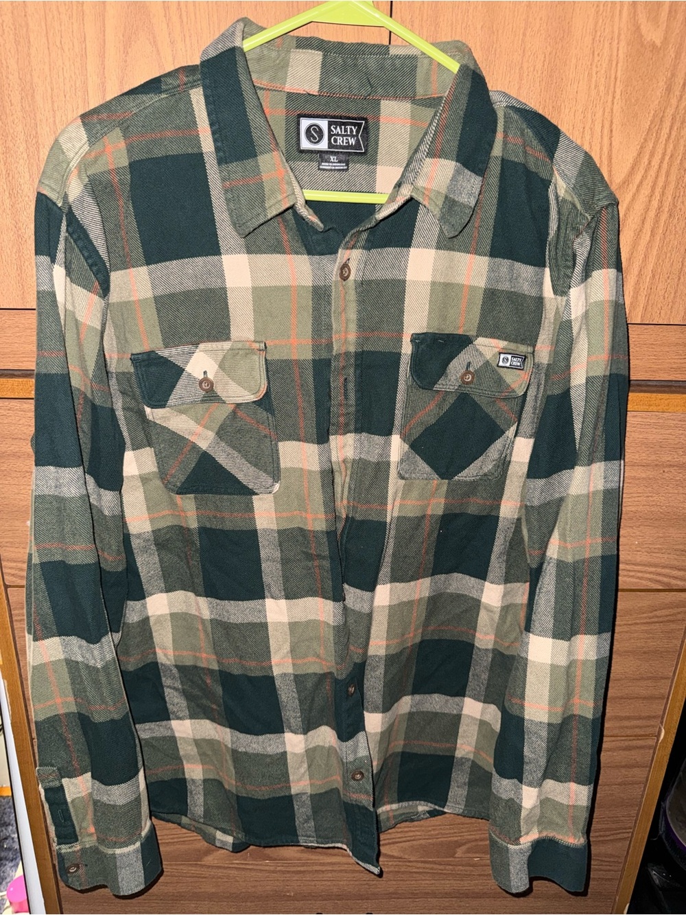 SALTY CREW flannel button up